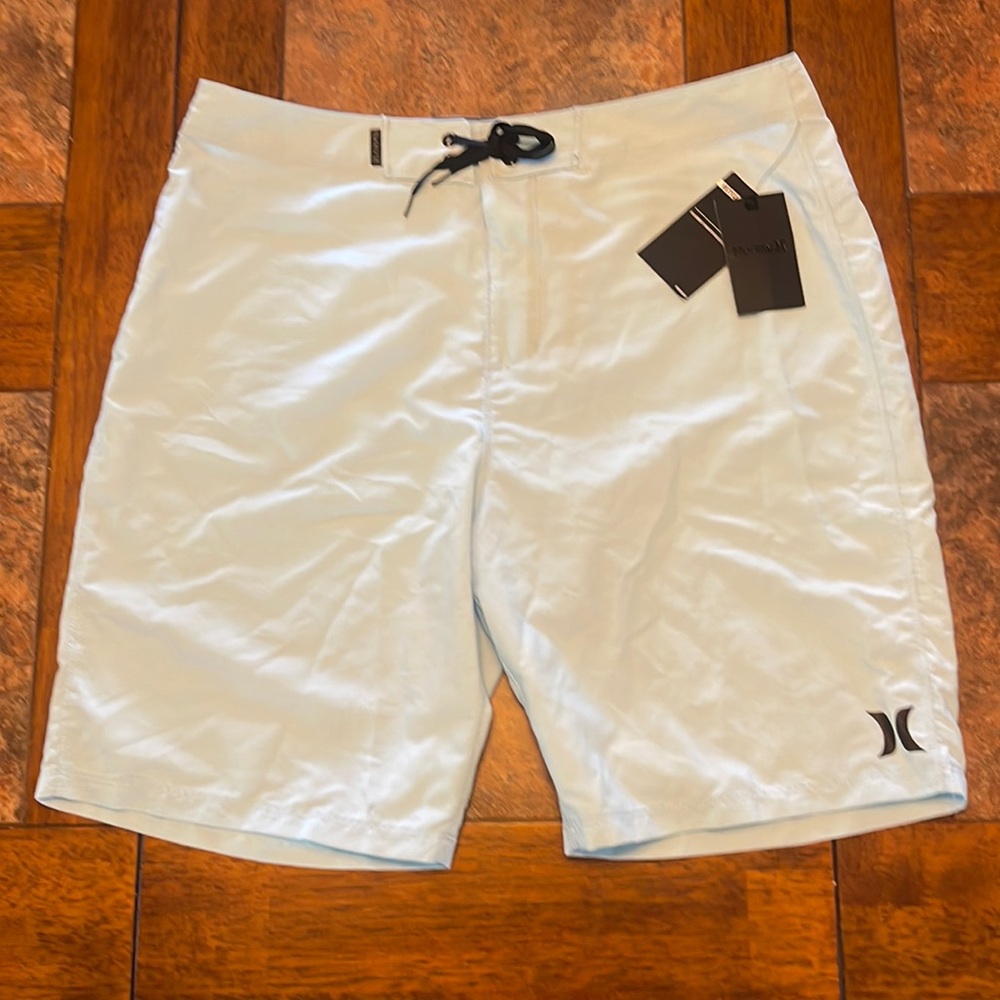 Men’s Hurley Board shorts - new with tags